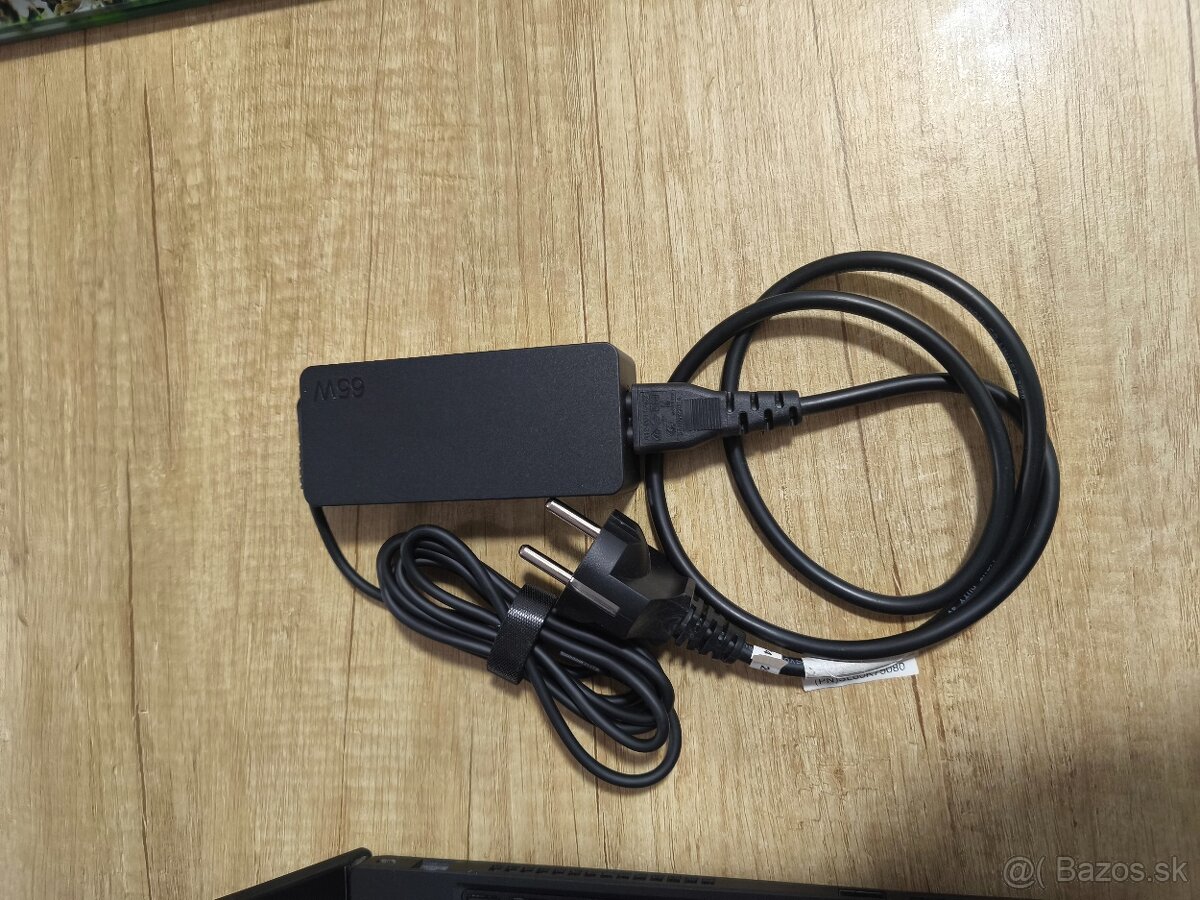 Lenovo Thinkpad T15 Gen 1 - 9