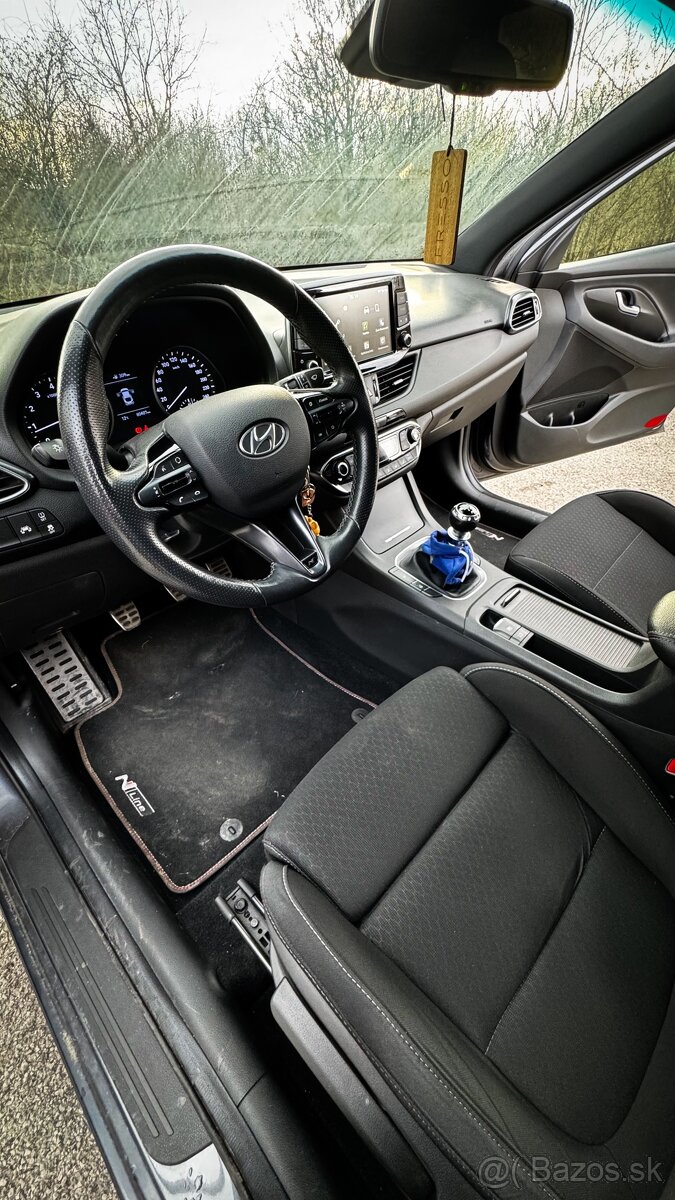 Predám Hyundai i30 FastBack N-Line 1.4 Tgdi - 9