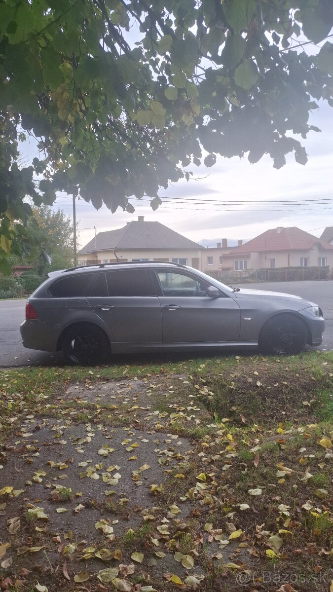 BMW e91 facelift - 9