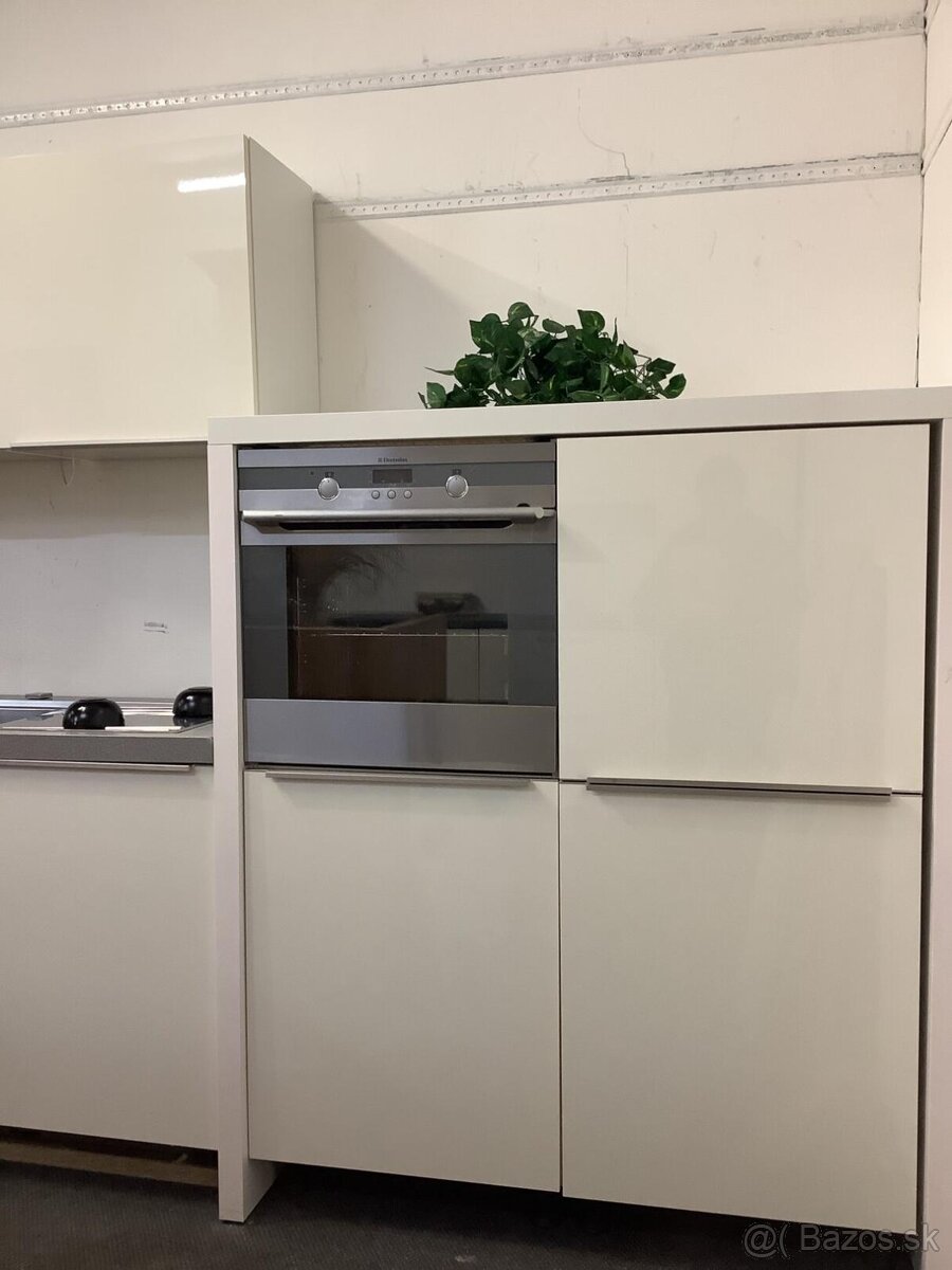 Moderná kuchynská linka NOLA - 9