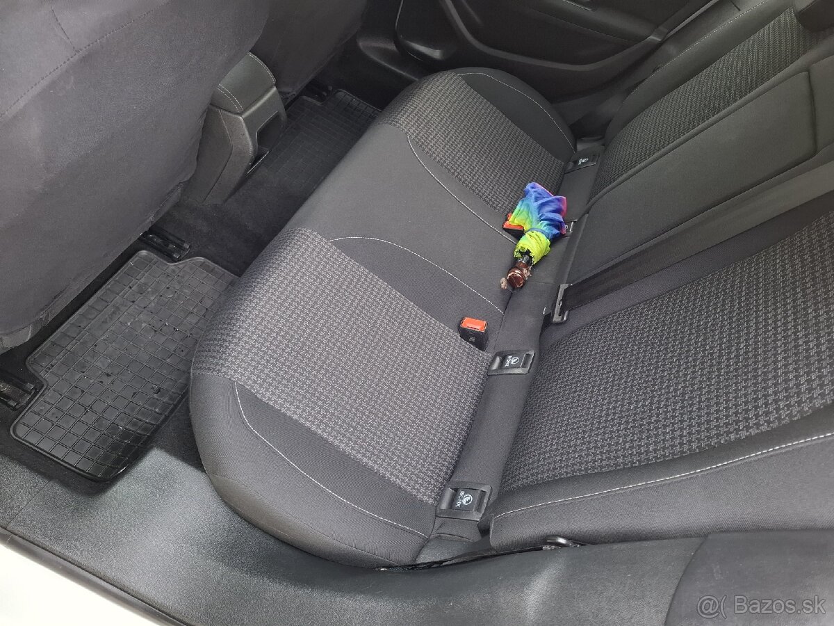 Peugeot 308 1,6hdi - 9