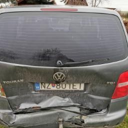 volkswagen touran 1,9 tdi 74kw - 9