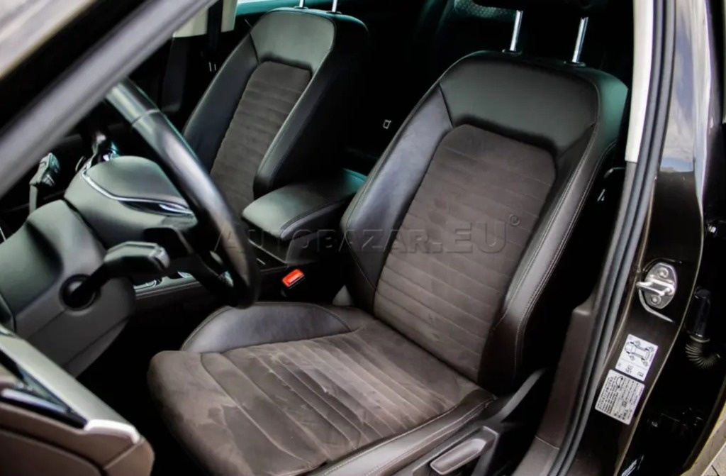 Volkswagen Passat Variant 2.0 BiTDI Highline 4MOTION 2016 - 9