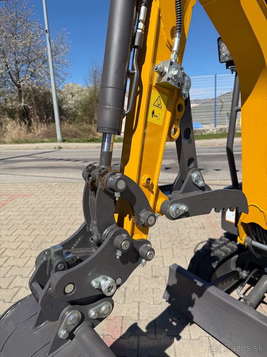 HUAYEE HY12 Kubota - 9