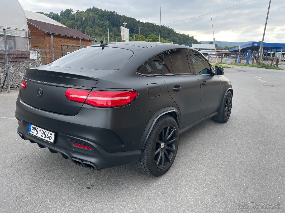 Predám Mercedes Gle coupe amg 63 - 9