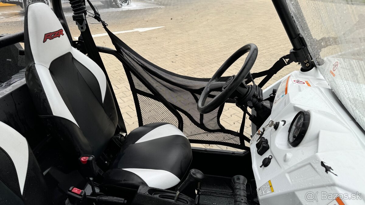Polaris RZR XP 900 - 9