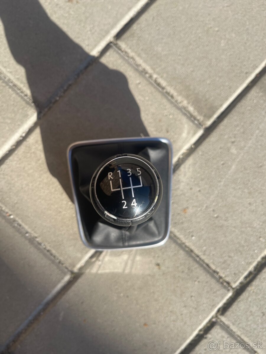 Radiaca paka VW Golf 5 Plus - 9