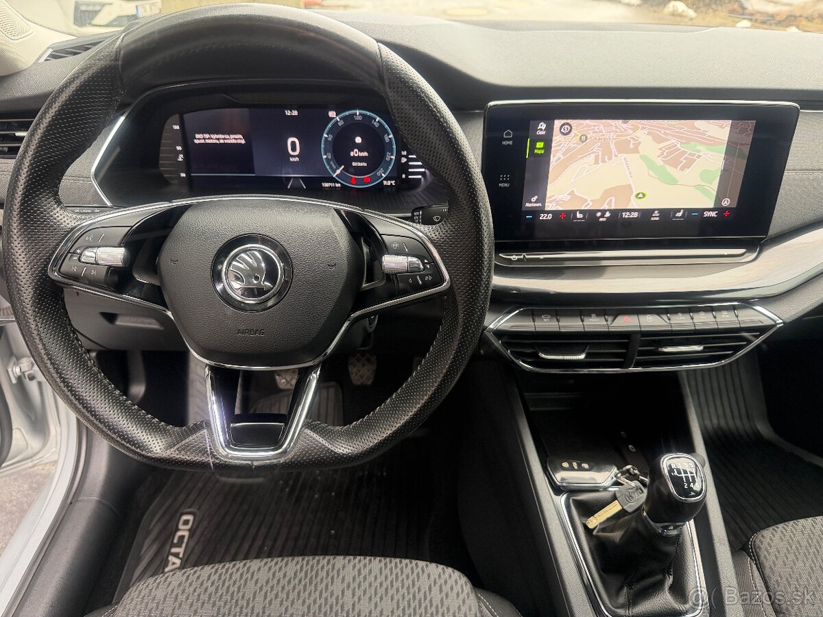 Škoda Octavia Combi 2.0 TDI SCR Style - 9
