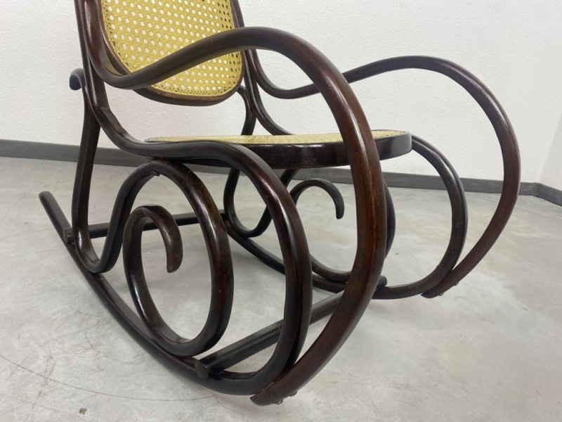 Detské hojdacie kreslo Thonet - 9