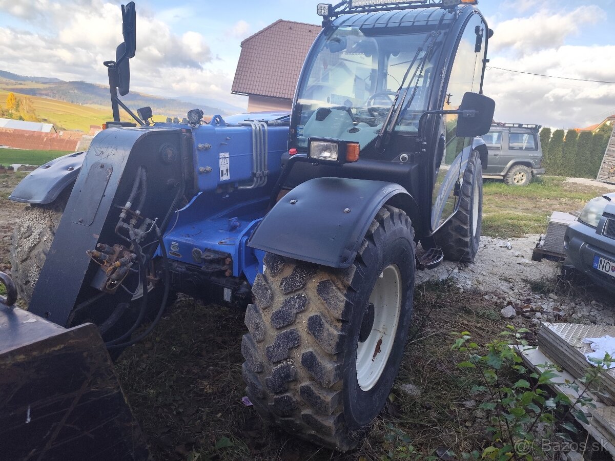New Holland - 9