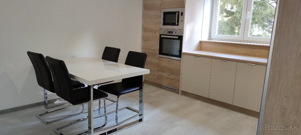 Prenájom 2-izbového bytu v centre Nitry - 9