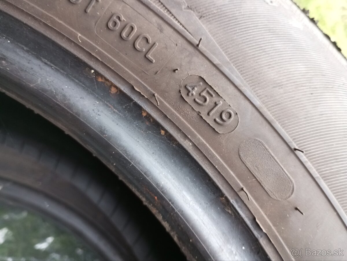 Zimné 205/60 R16 - 9