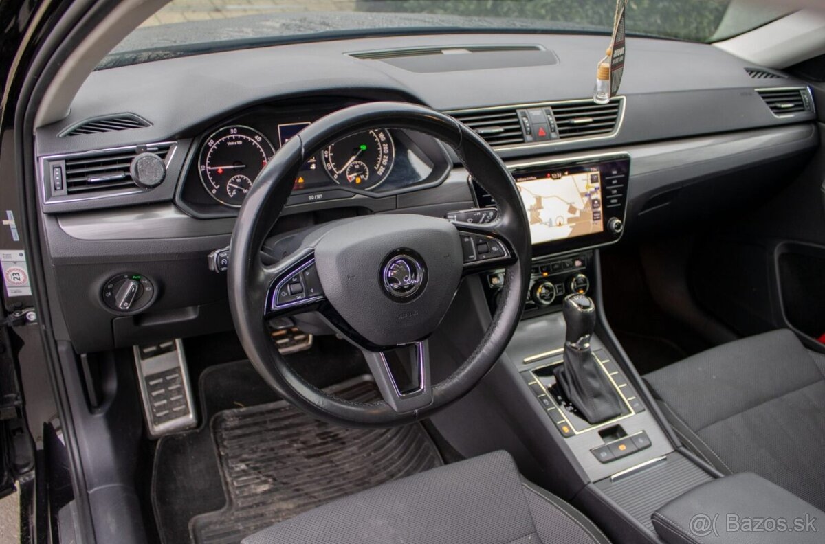 Škoda Superb Combi 2.0 TDI Style DSG - 9