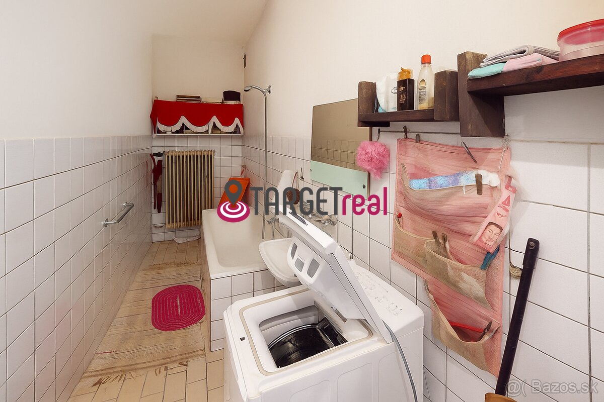 DOM za cenu bytu: 5 izbový rodinný dom, Nitrianske Pravno, 6 - 9