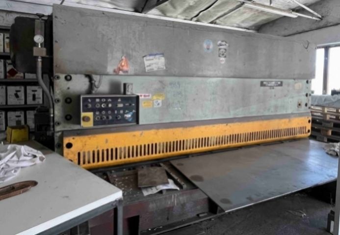 NTA 3150/10 A, tabulové nůžky z 1981 - 9