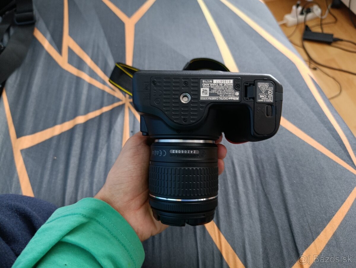 Fotoaparát Nikon D3500 + príslušenstvo - 9