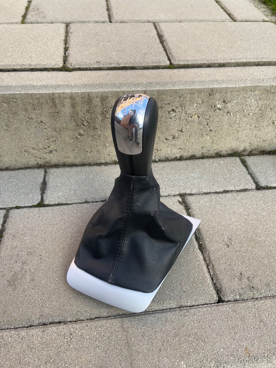 Radiaca páka Škoda Octavia 2 - 9