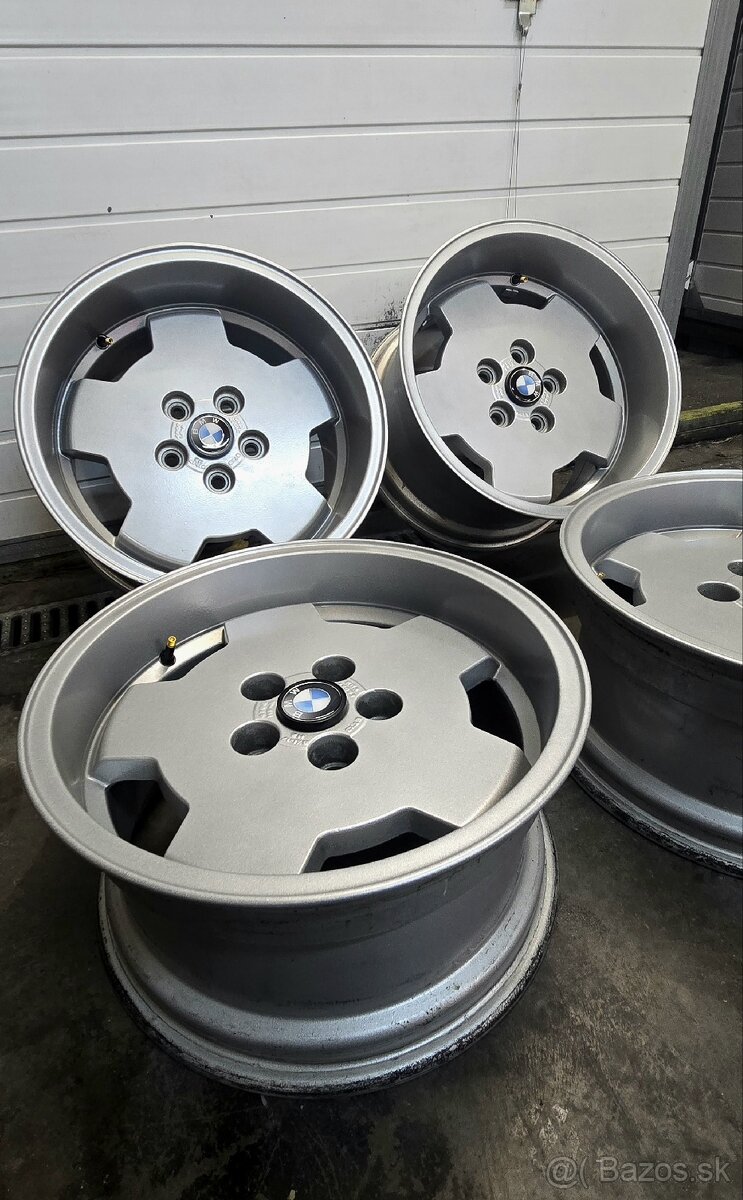 Fondmetal r17 5x120 - 9