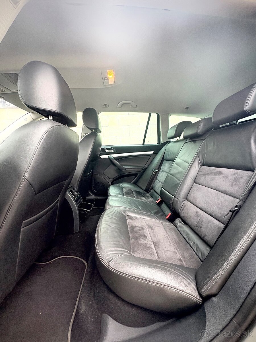 🟢ŠKODA OCTAVIA SCOUT 4x4 - 9