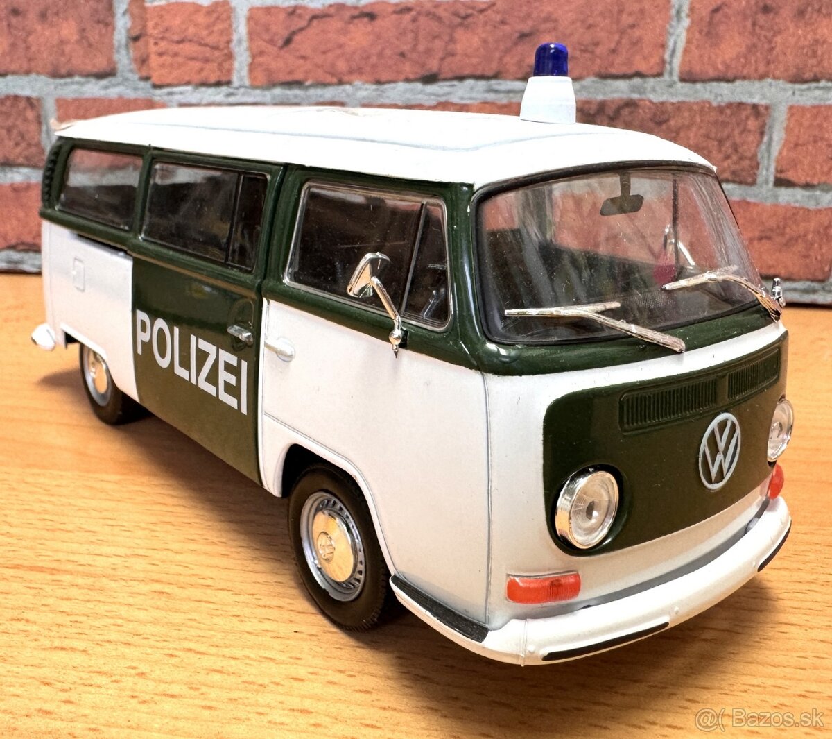 Volkswagen - 9