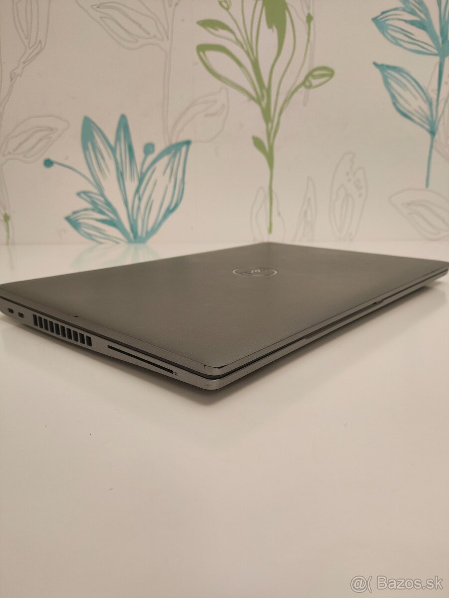 Dell Latitude 5520 i5-1135G7 8 GB RAM 256 GB SSD - 9