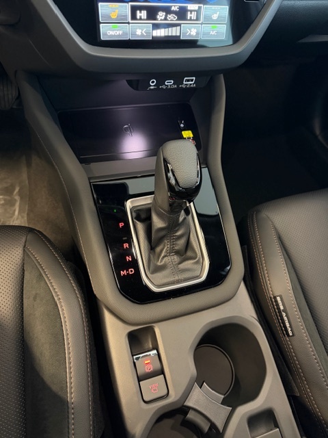 Subaru FORESTER 2.0i- MHEV PREMIUM - 9