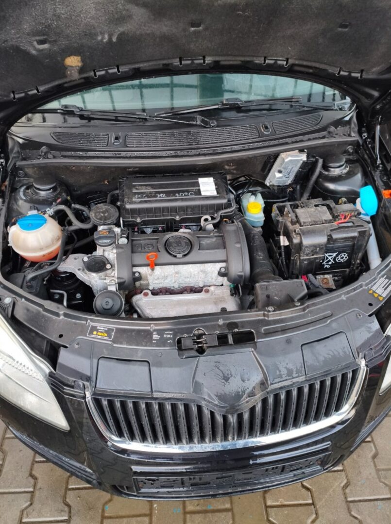 Škoda Roomster 1.6 16V MPI benzín - 9