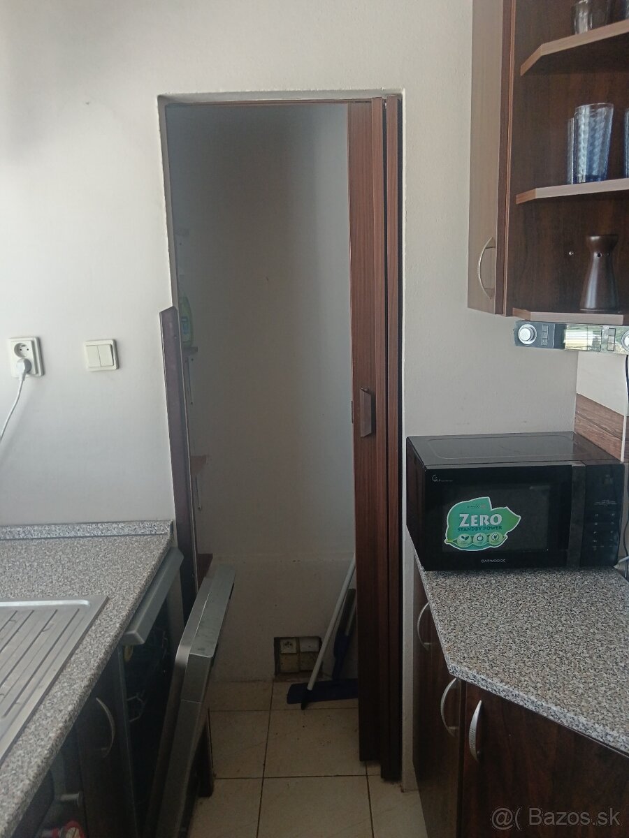 Prenájom 3-izbovy byt - 9