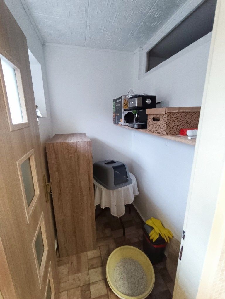 Na predaj priestranný 1 izbový byt s vlastným kúrením - blíz - 9