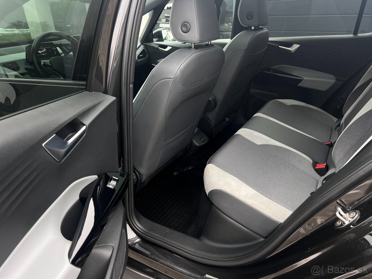 Volkswagen ID.3 Pro Performance 58kWh Pano Matrix Kam SK SPZ - 9