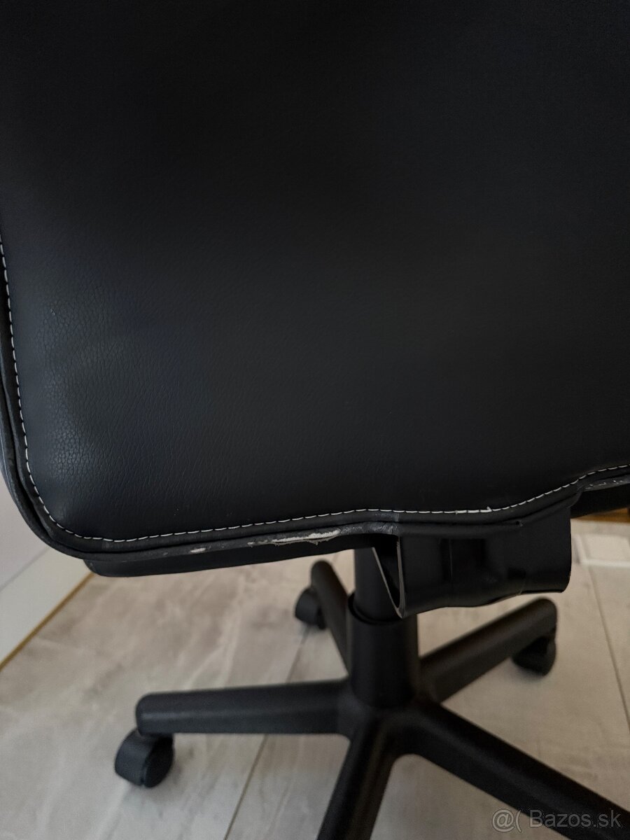 Darujem Detske stoličky - 9