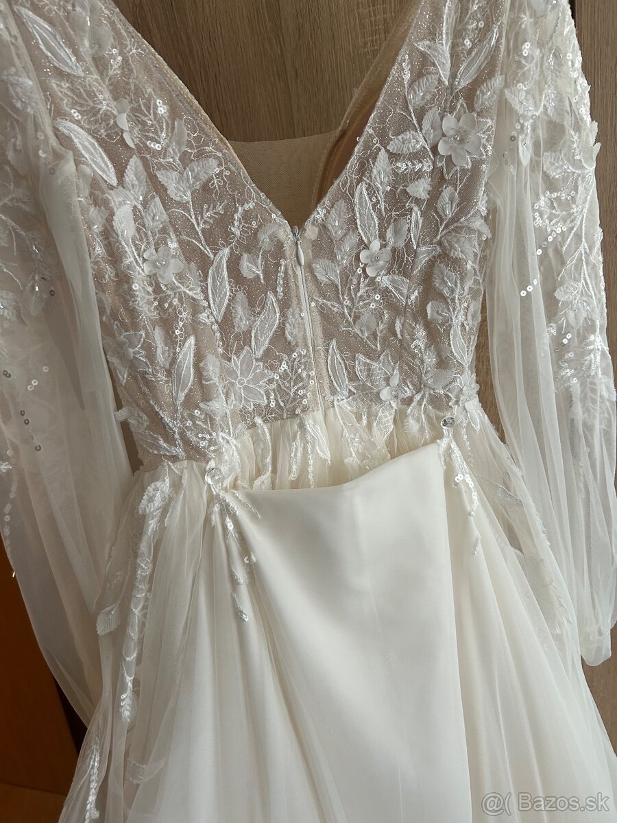 Svadobné šaty + spodnica s kruhom - 9
