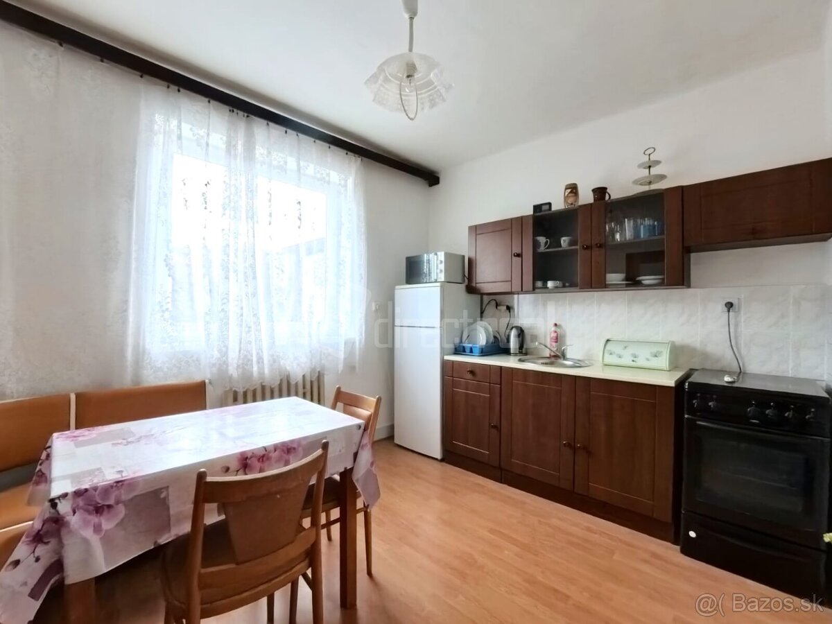 Na prenájom 3+1 izbový rodinný dom v Nitre - 9