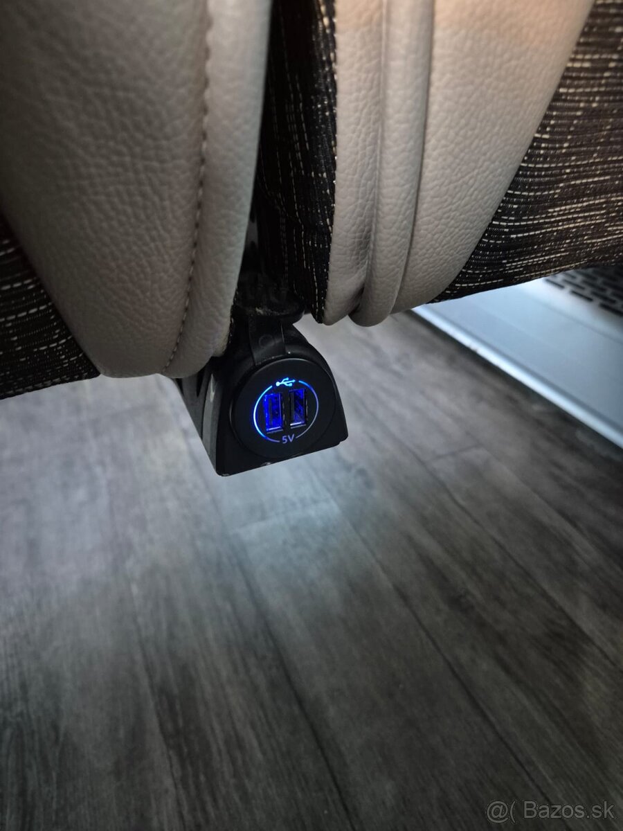 Rok 2019 - XXL IVECO DAILY Indcar Wing - 9