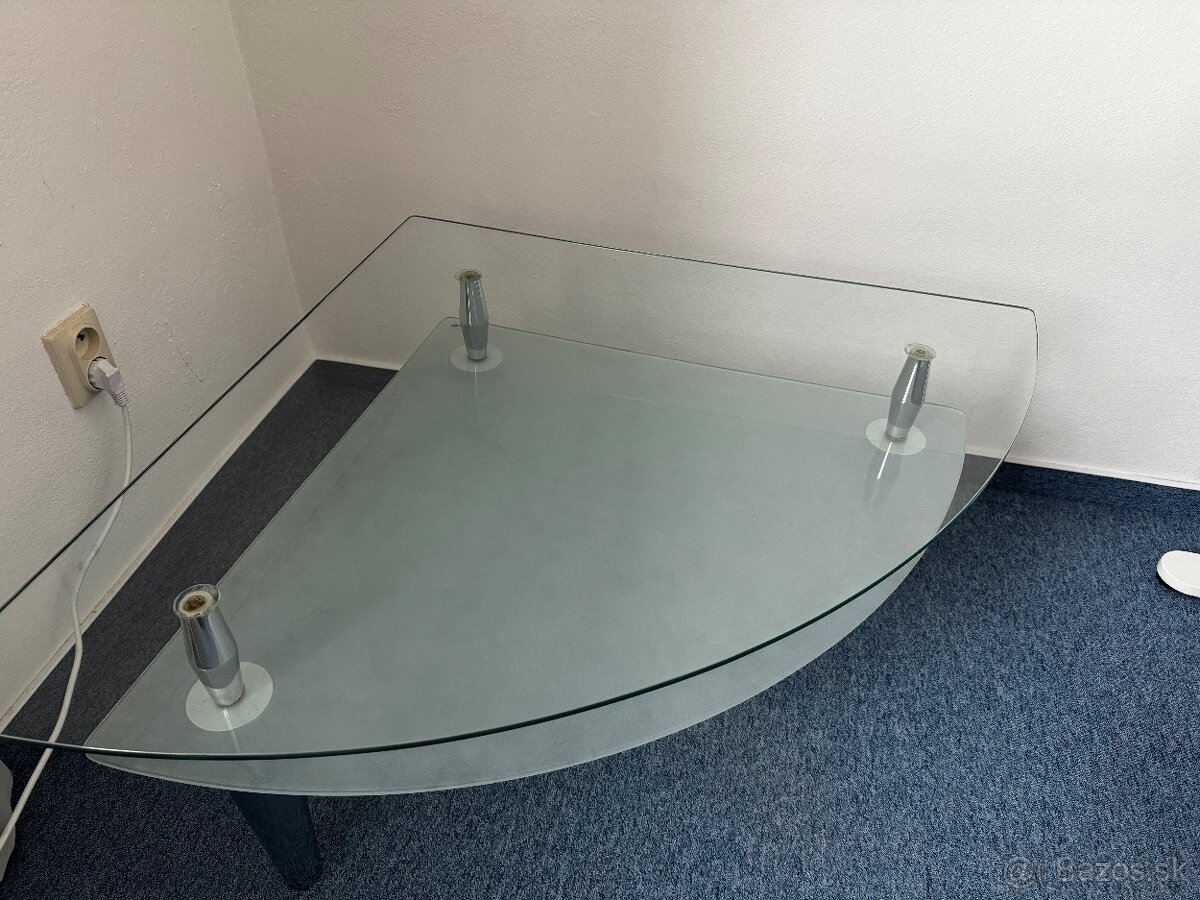 Konferenčný stolík - 9