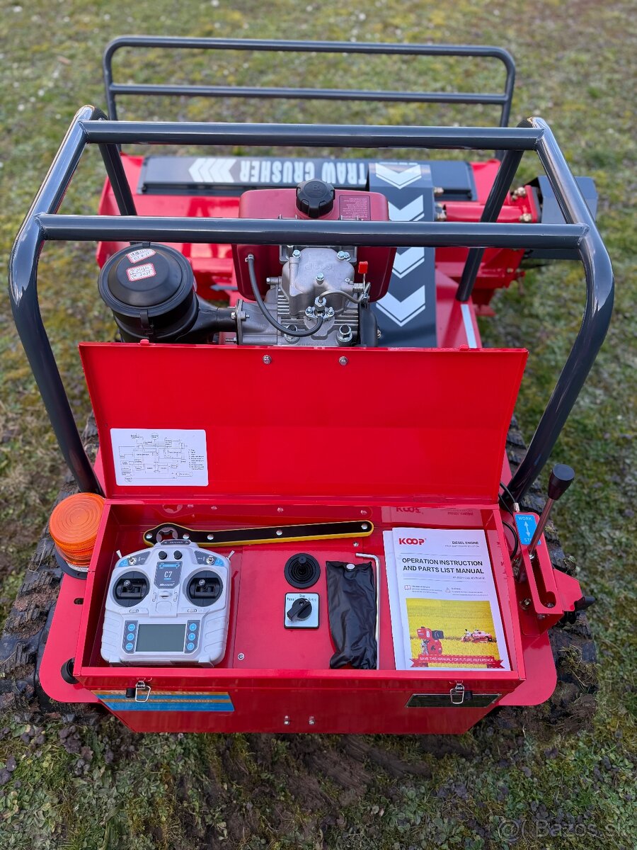 RC pásová kosačka - 9