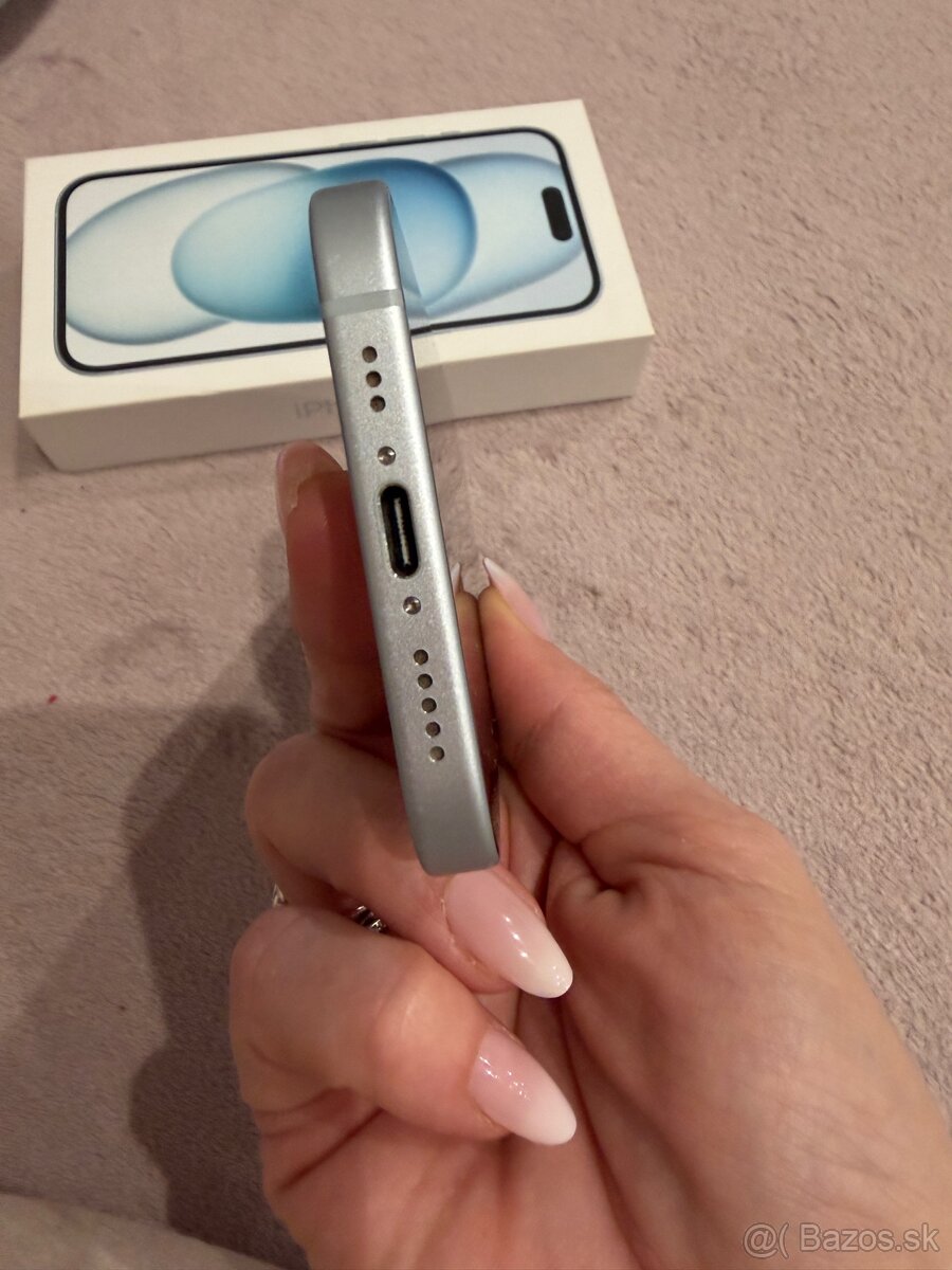 iPhone 15 128GB Blue - 9