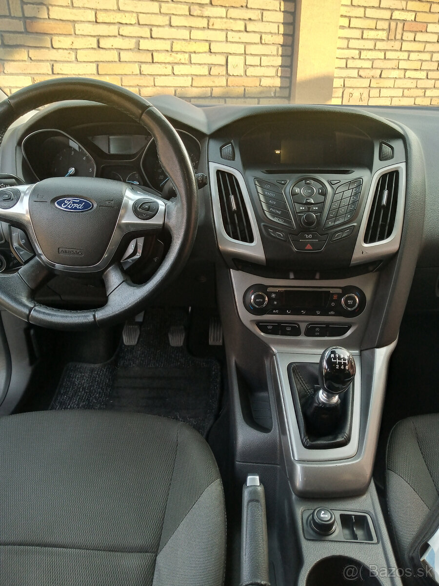 Ford Focus 1,6 tdci 70 kw - 9