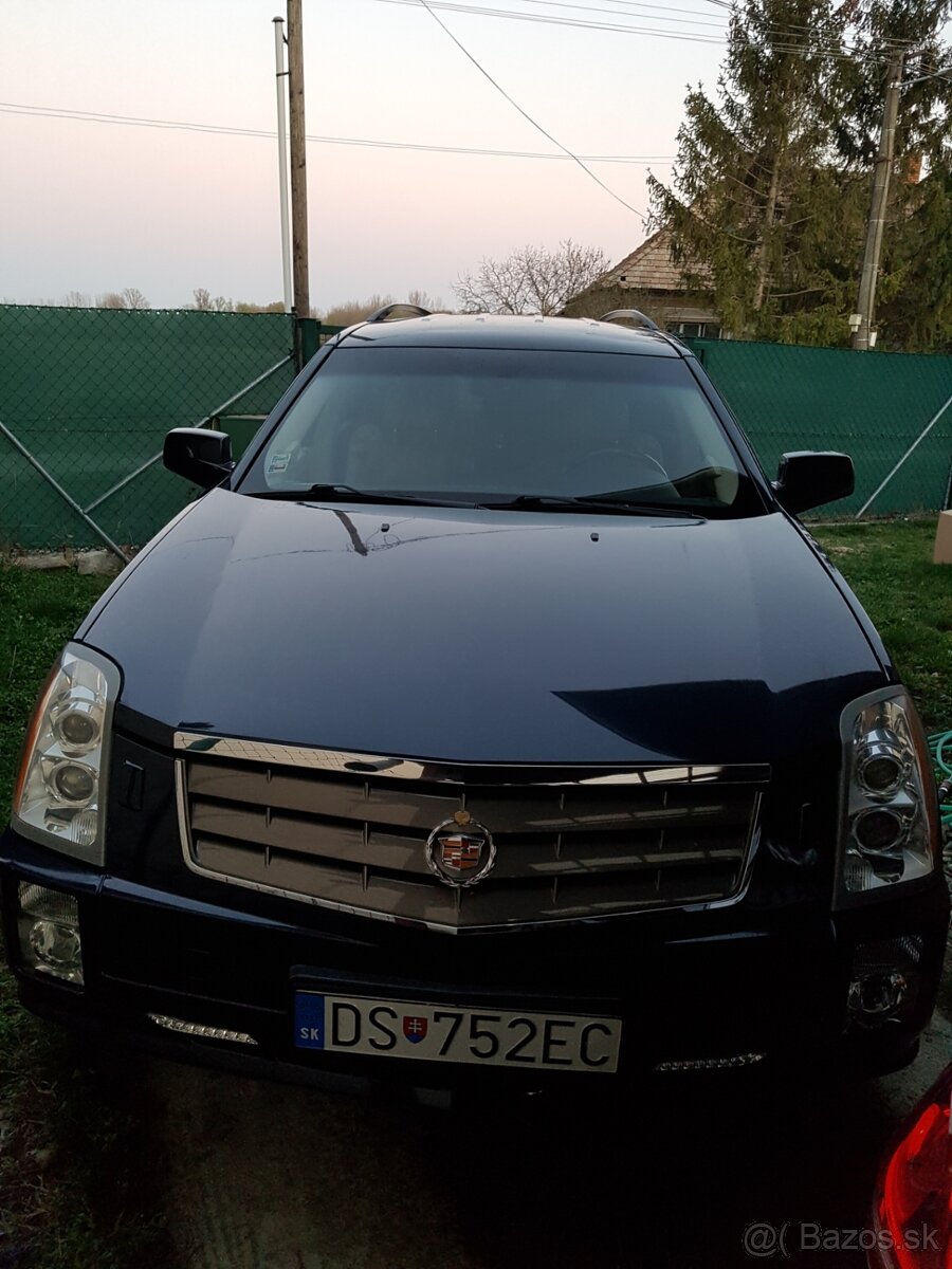 Predám Cadillac srx nordstar luxury r.v.2007 - 9