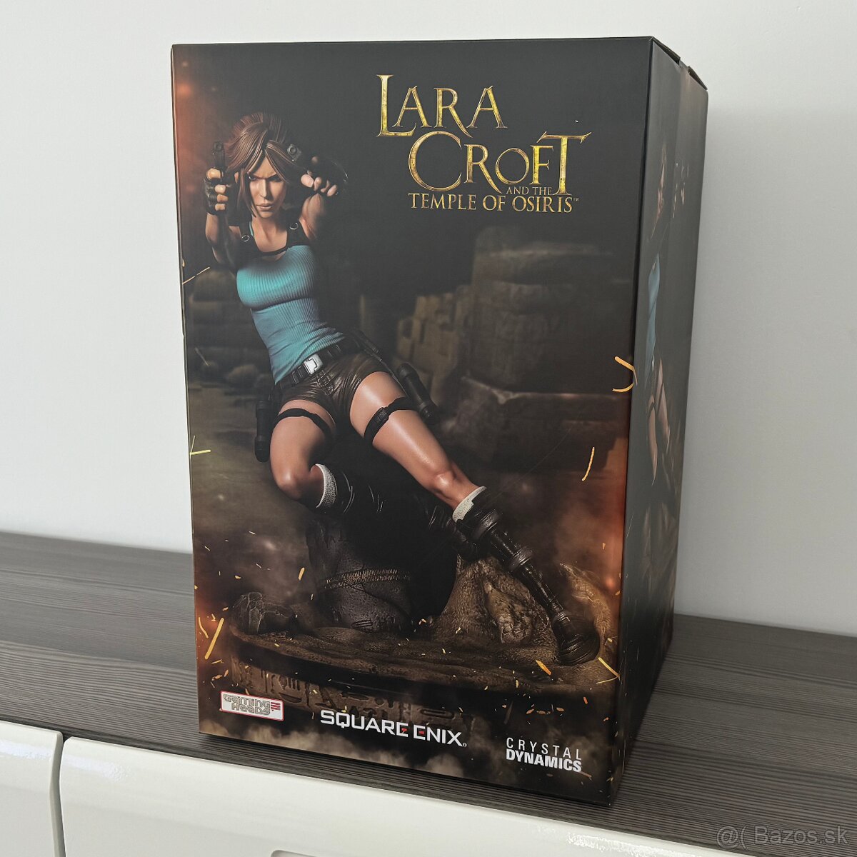 Tomb Raider: Lara Croft socha 1/4 - 9