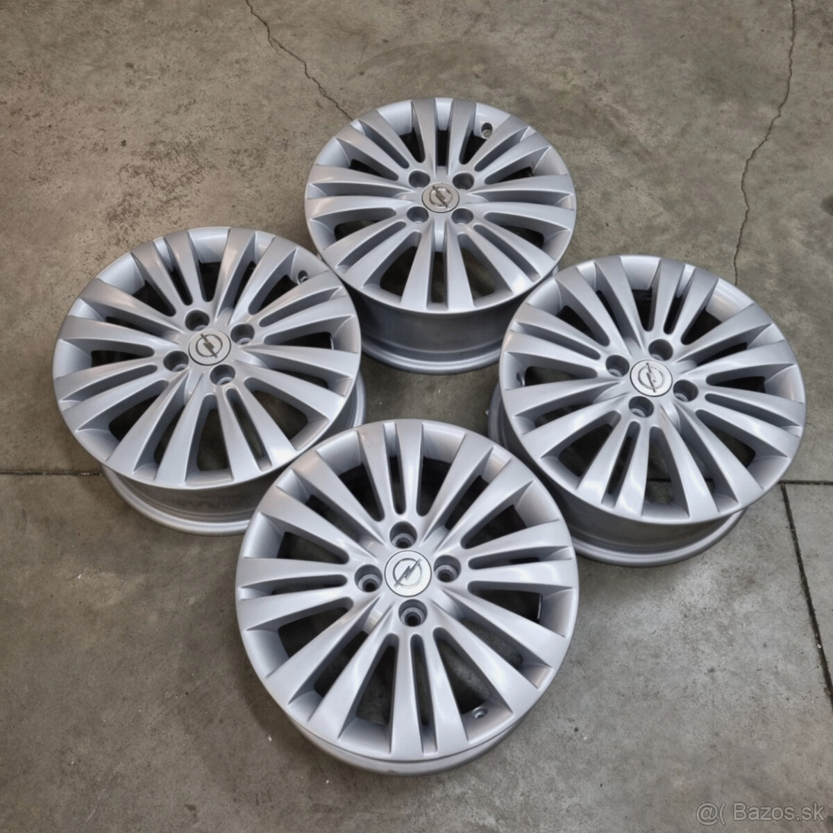 Hliníkové disky 4x100 R16 6J ET40 - 9