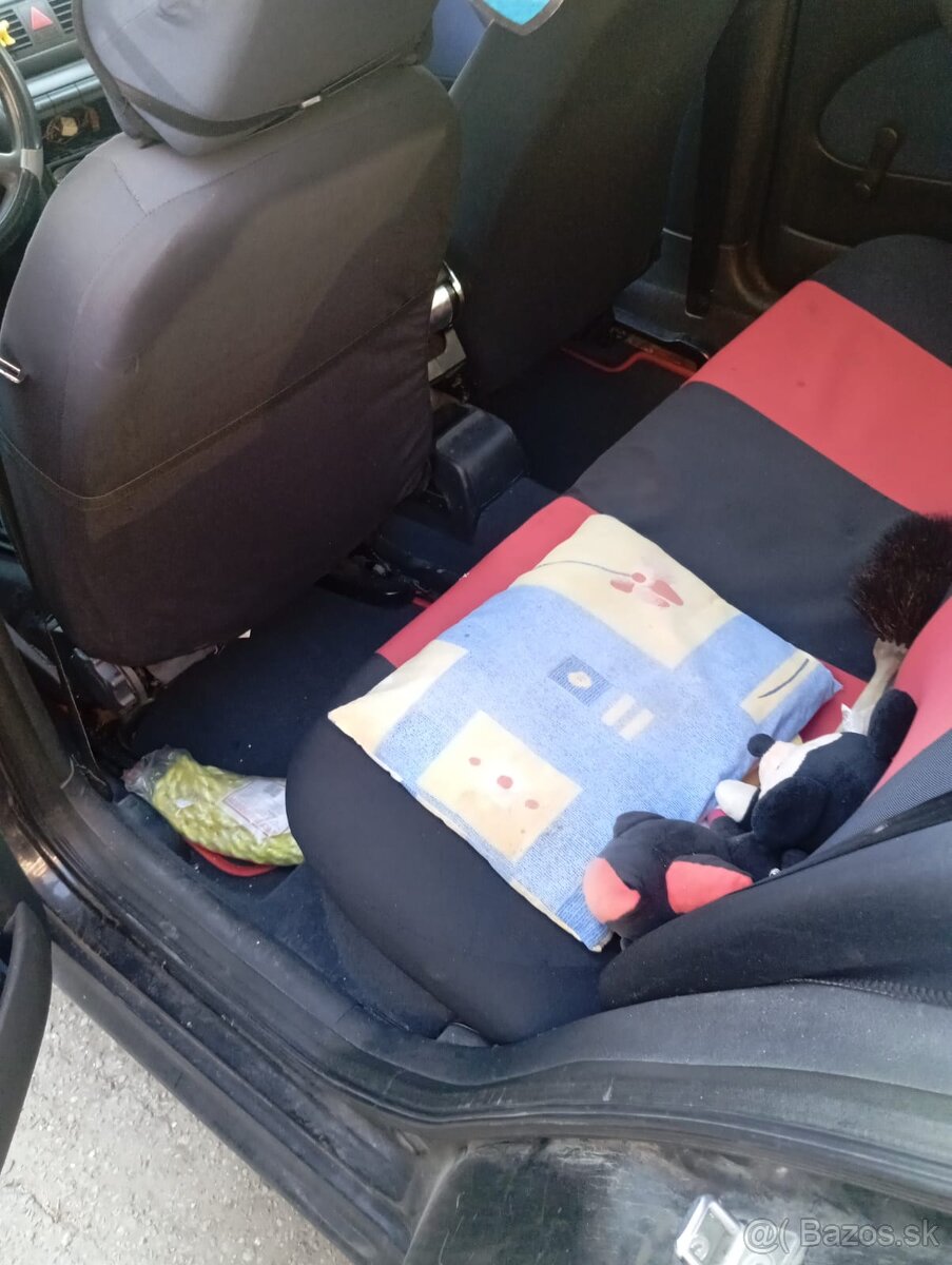 Škoda Octavia 1 1.4 16v - 9