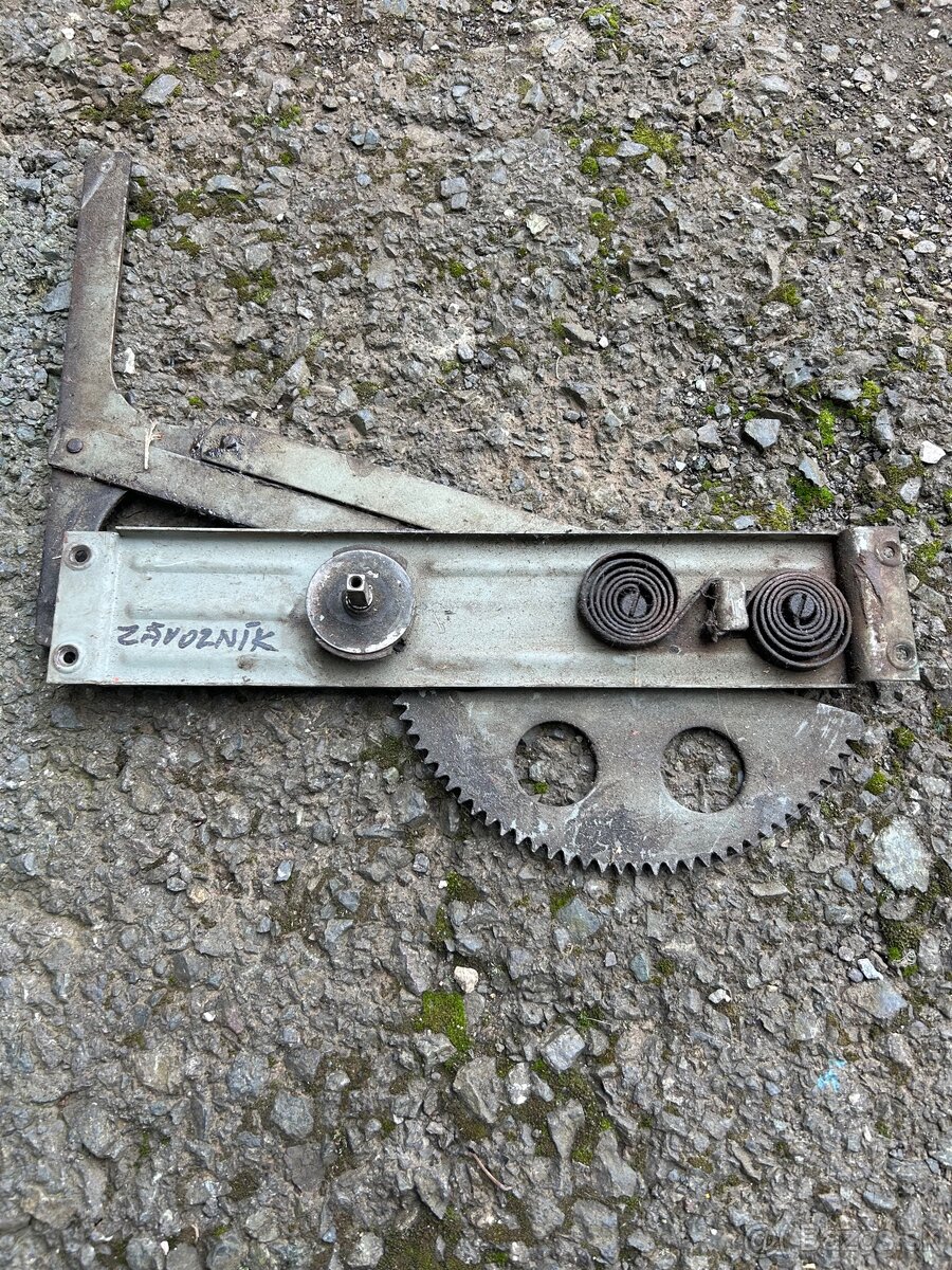 Sklá, dvere Liaz - 9