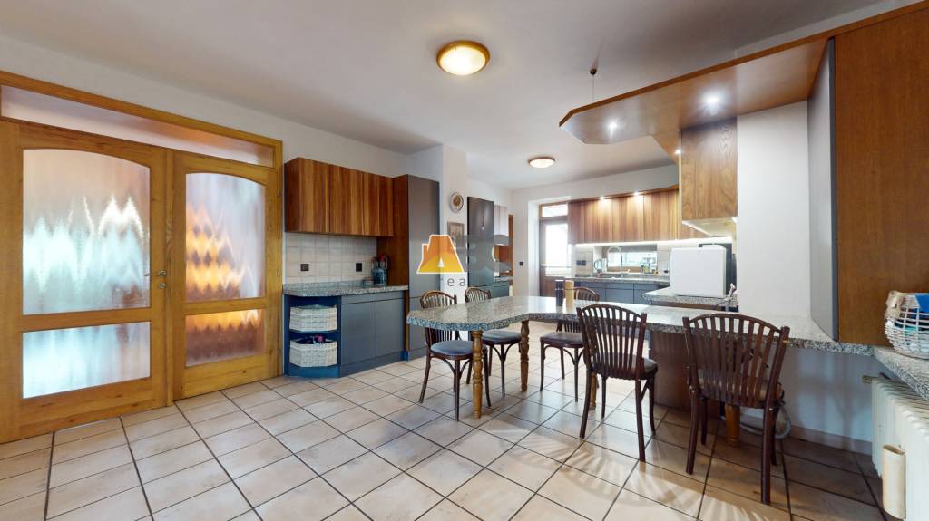 Na predaj Rodinný dom -rezort - Banská Bystrica 4500m2 - 9