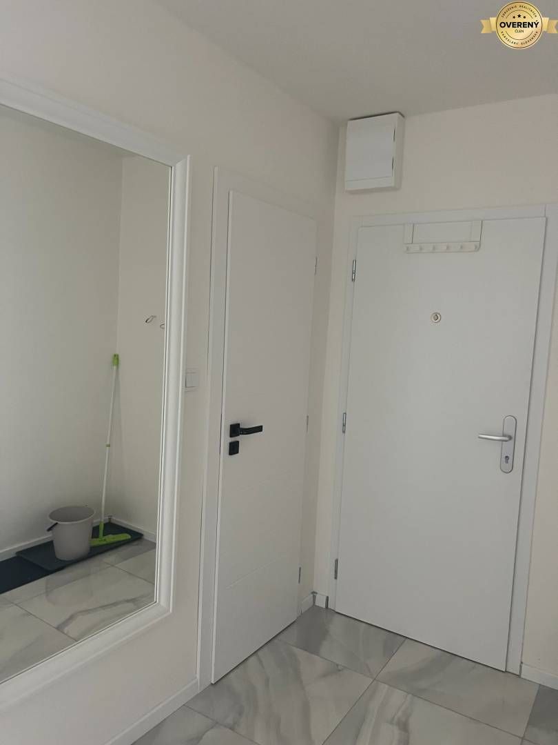 Prenájom 3 izbový byt v úplnom centre Malaciek - 9