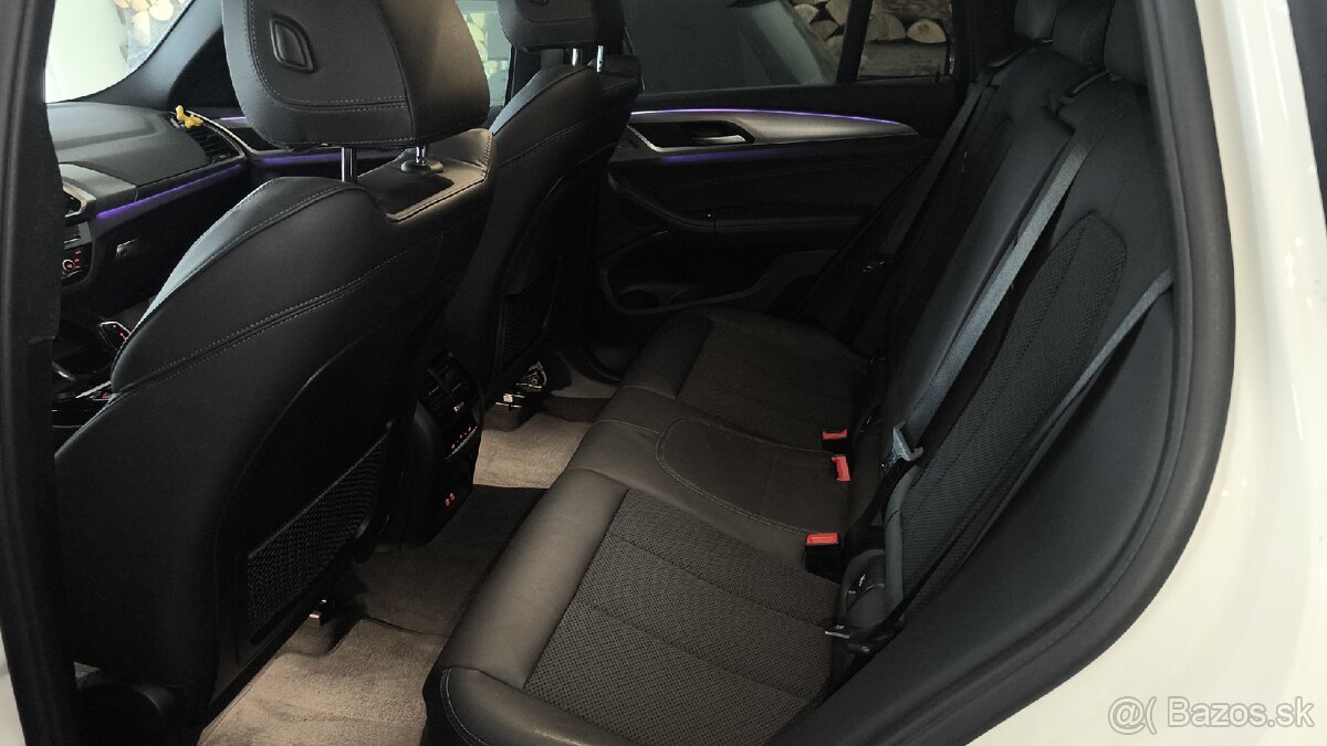 BMW X4 XDrive20i A/T - 9