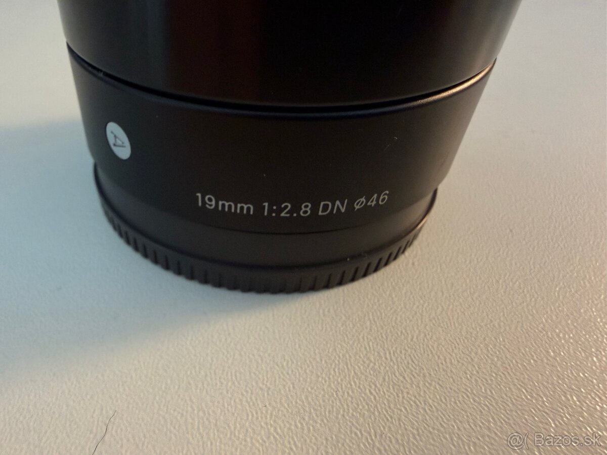 Sony A6300 + 6 batérií + klietka + 2x objektív - 9