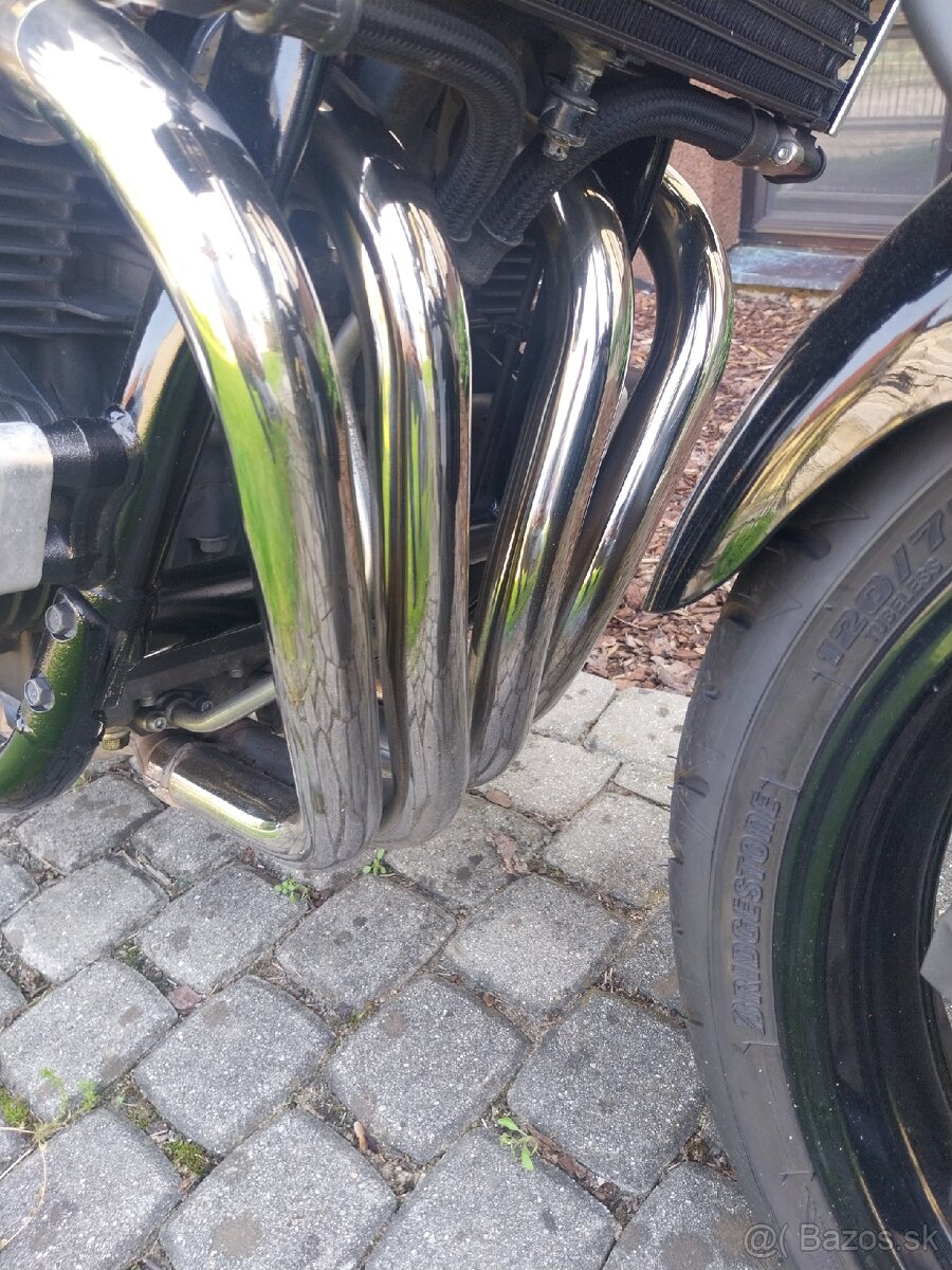 YAMAHA XJR 1300 - 9