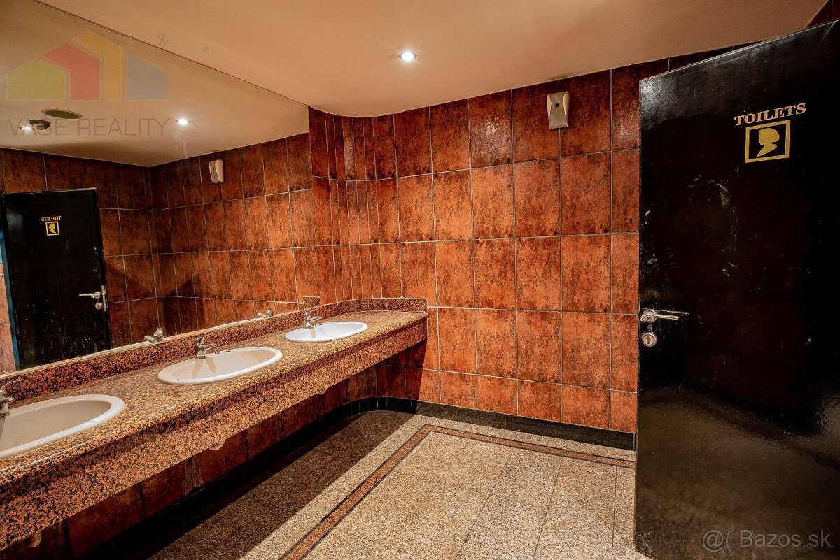 Na prenájom obchodno – reštauračný priestor, 1.207 m², BA – - 9