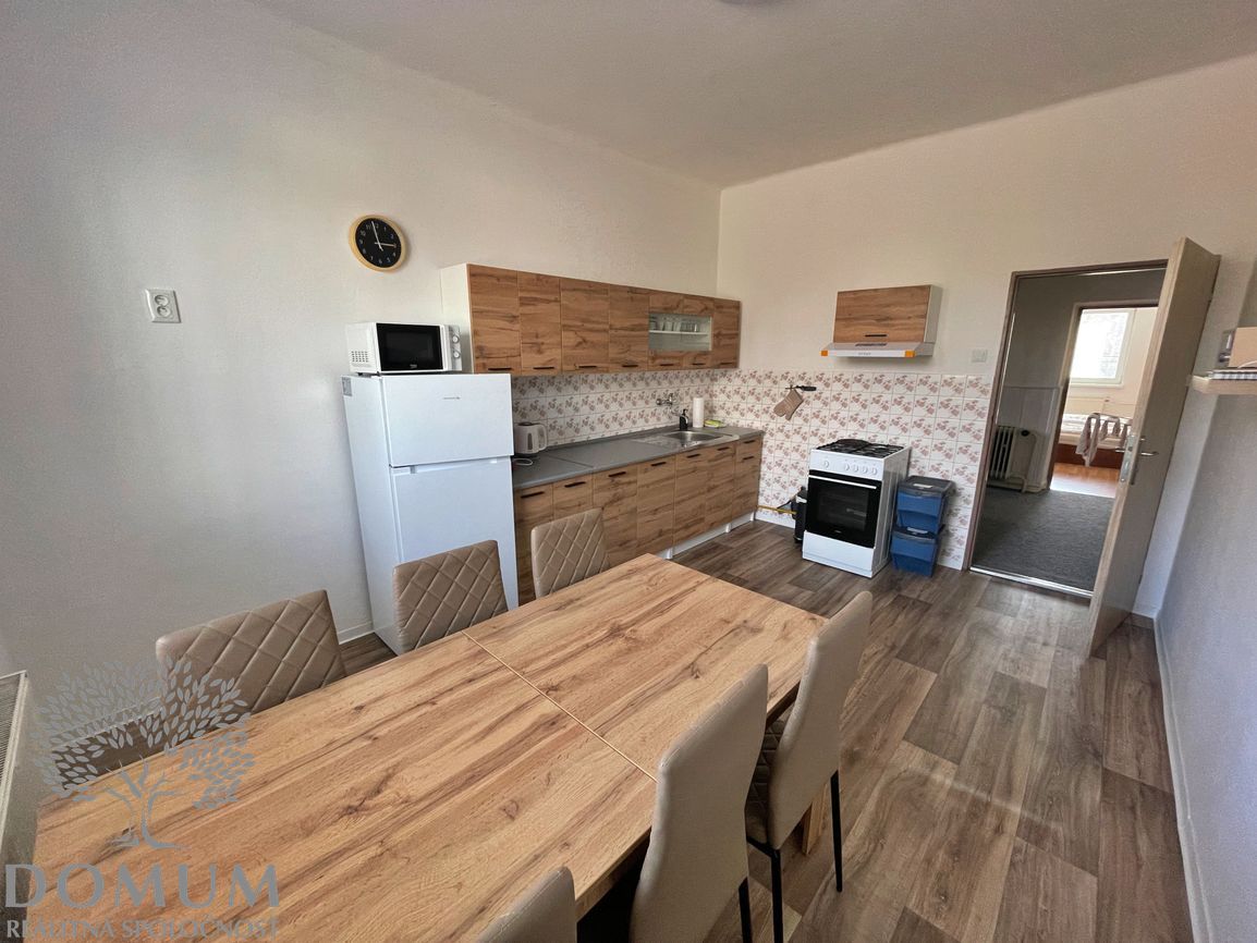 Viacúčelový objekt s pozemkom 1319m2, Trenčín – ul. Bratisla - 9